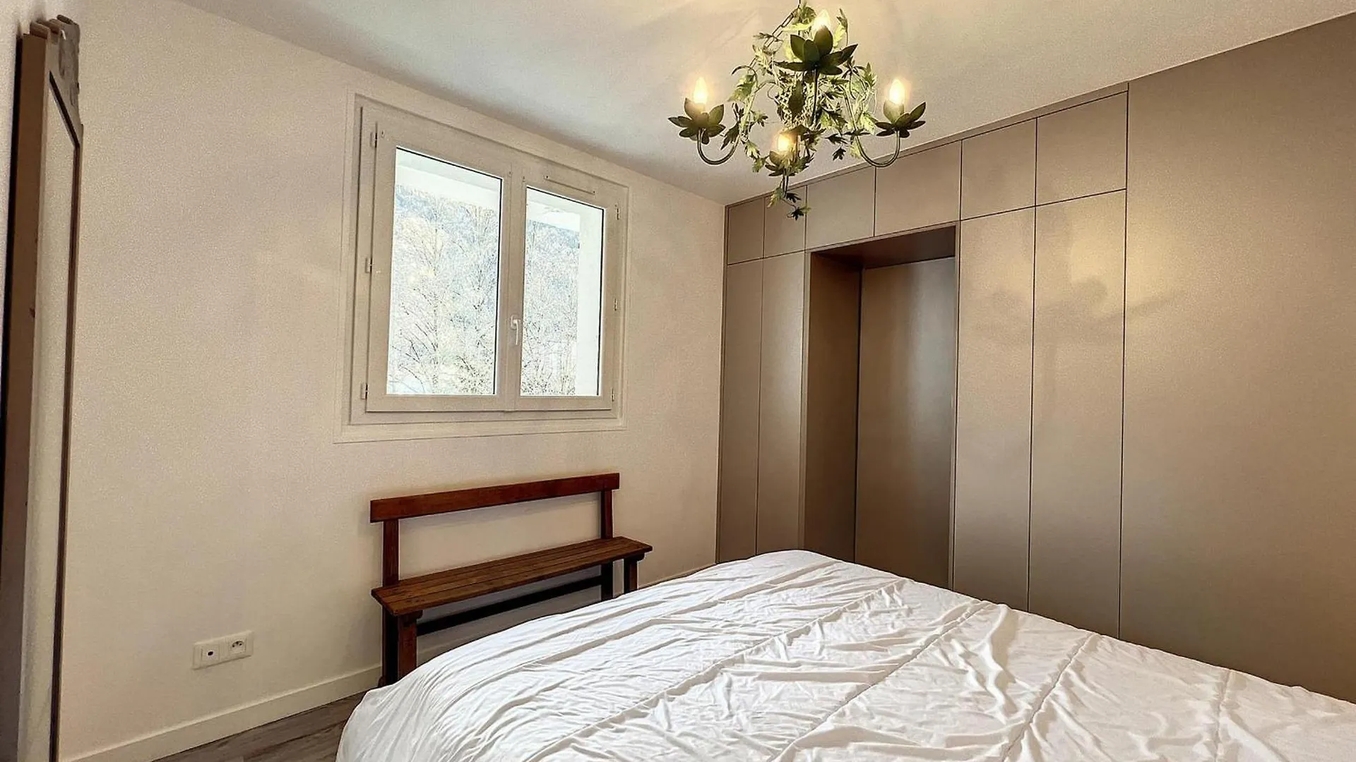Apartment Chamonix: Appart. 63M², 6 Pers, Balcon, Parking, Wifi - Fr-1-507-78