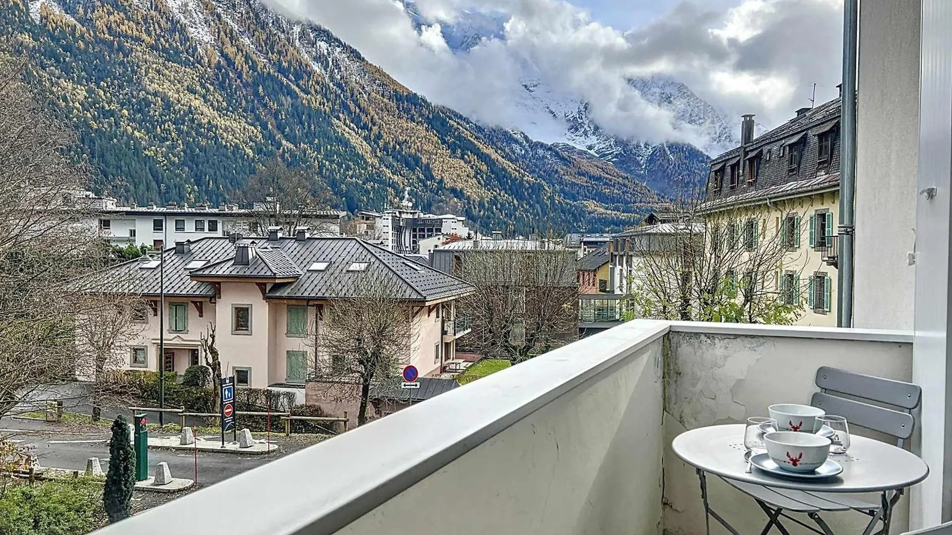 Chamonix: Appart. 63M², 6 Pers, Balcon, Parking, Wifi - Fr-1-507-78 Apartment Chamonix